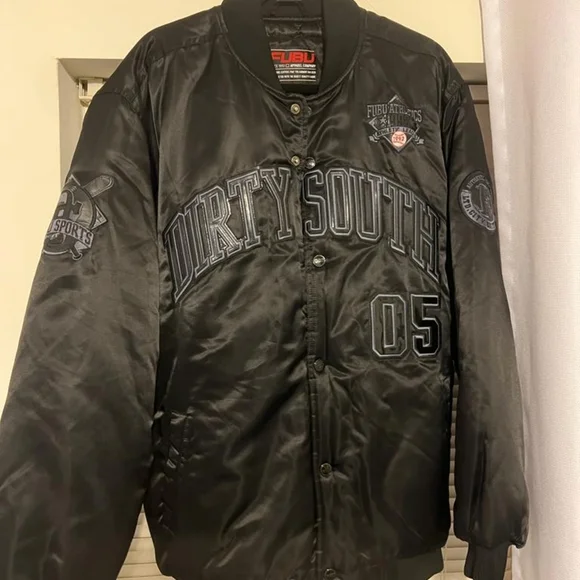 FUBU DIRTY SOUTH フーディ 05 ブラック. FUBU | Jackets & Coats | Fubu 5 Dirty South Bomber Jacket